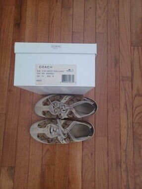 Coach Women's Khaki & Parchment Signature Sneakers